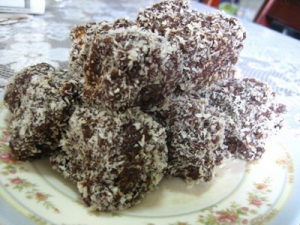 [Blog Post] Australian Lamington Recipe