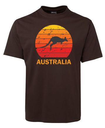 Kangaroo Sunset Australia Adults T-Shirt (Chocolate Brown)